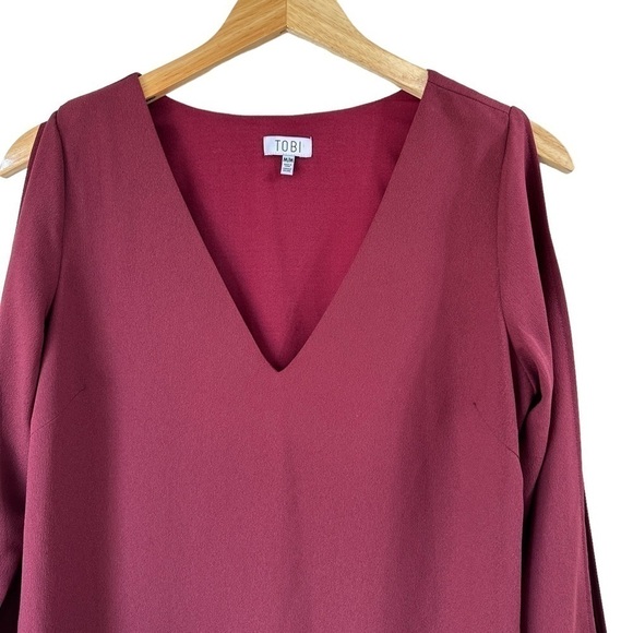 TOBI Open Sleeve Burgundy Chiffon V-Neck Dress, Medium - Picture 11 of 14